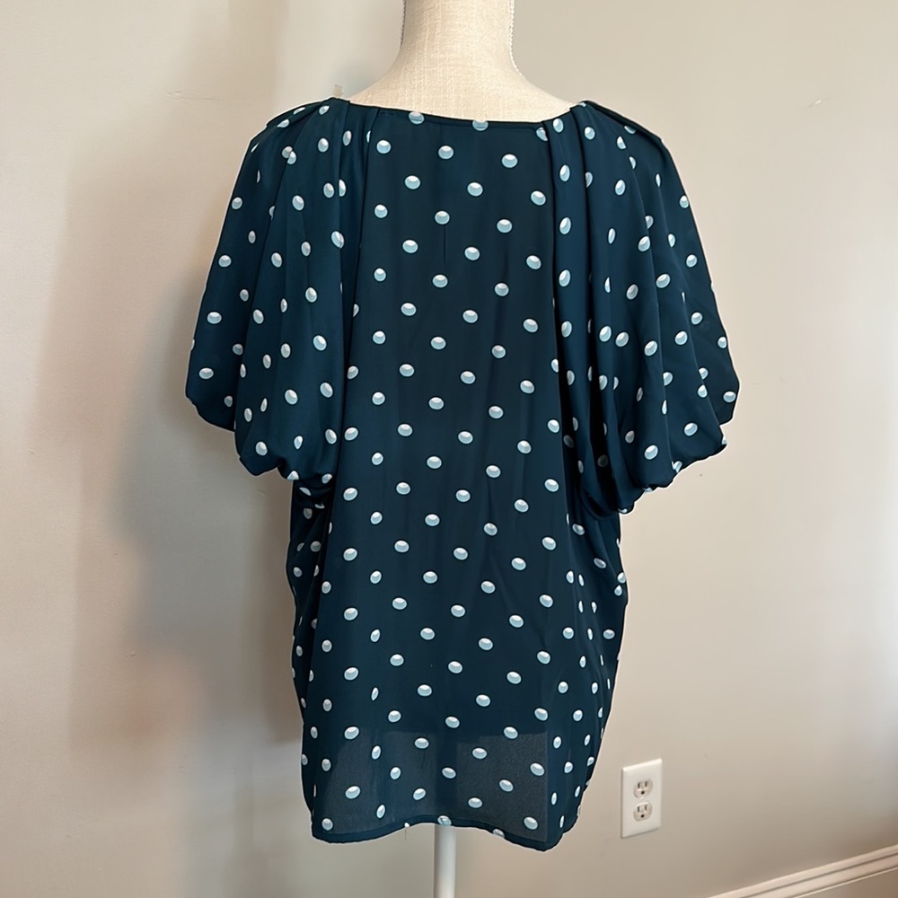 Blouse 🩵 - Picture 3 of 6